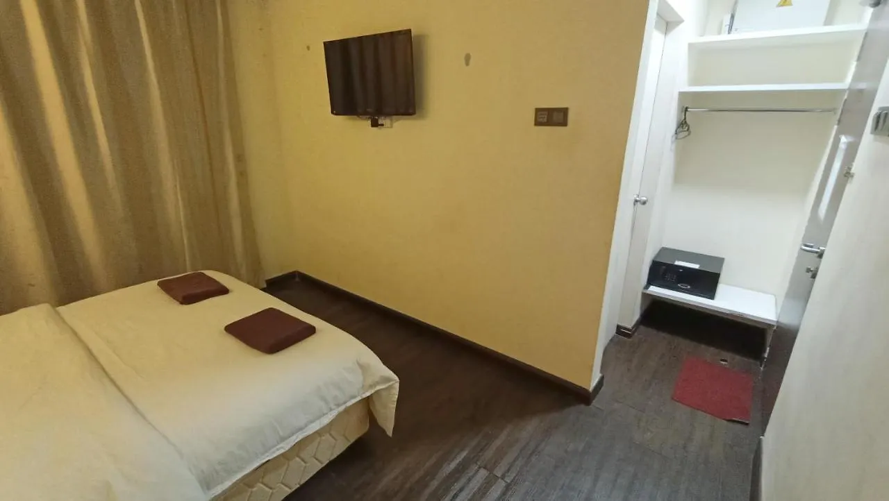 Oyo 90457 Borneo Eco-House Hashtag 12 Boutique Hotel Kota Kinabalu